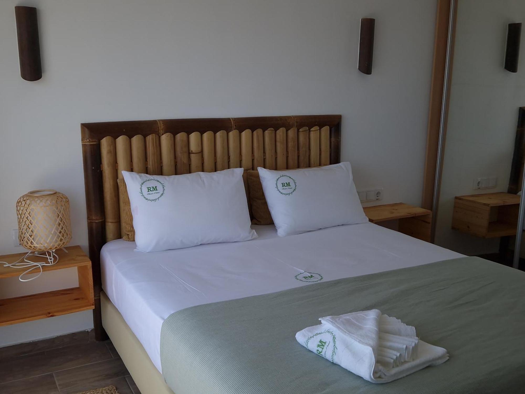 Rm Green Hotel Lombo Branco Eksteriør bilde